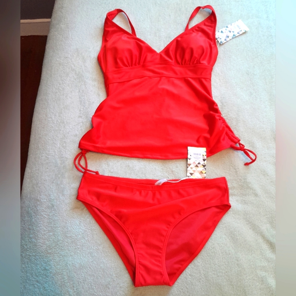 Liquid NWT Tankini Set Red Tank Cinch Sides Med-Rise Fuller Coverage Bottoms